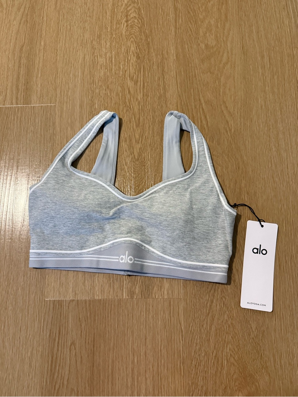 ALO Yoga Alosoft Heart Throb Bra
